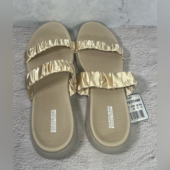 Skechers Go Walk Sandals Size 10 - Picture 1 of 6